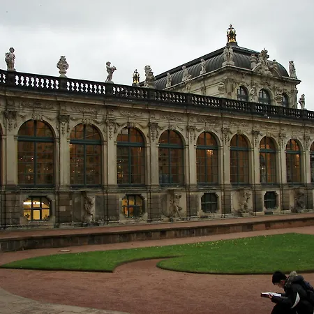 Апартаменты Gaestehaus Gauernitzer Hof Мейсен